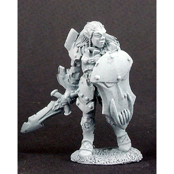 Reaper Miniatures Neroli - Female Half Orc Warrior New