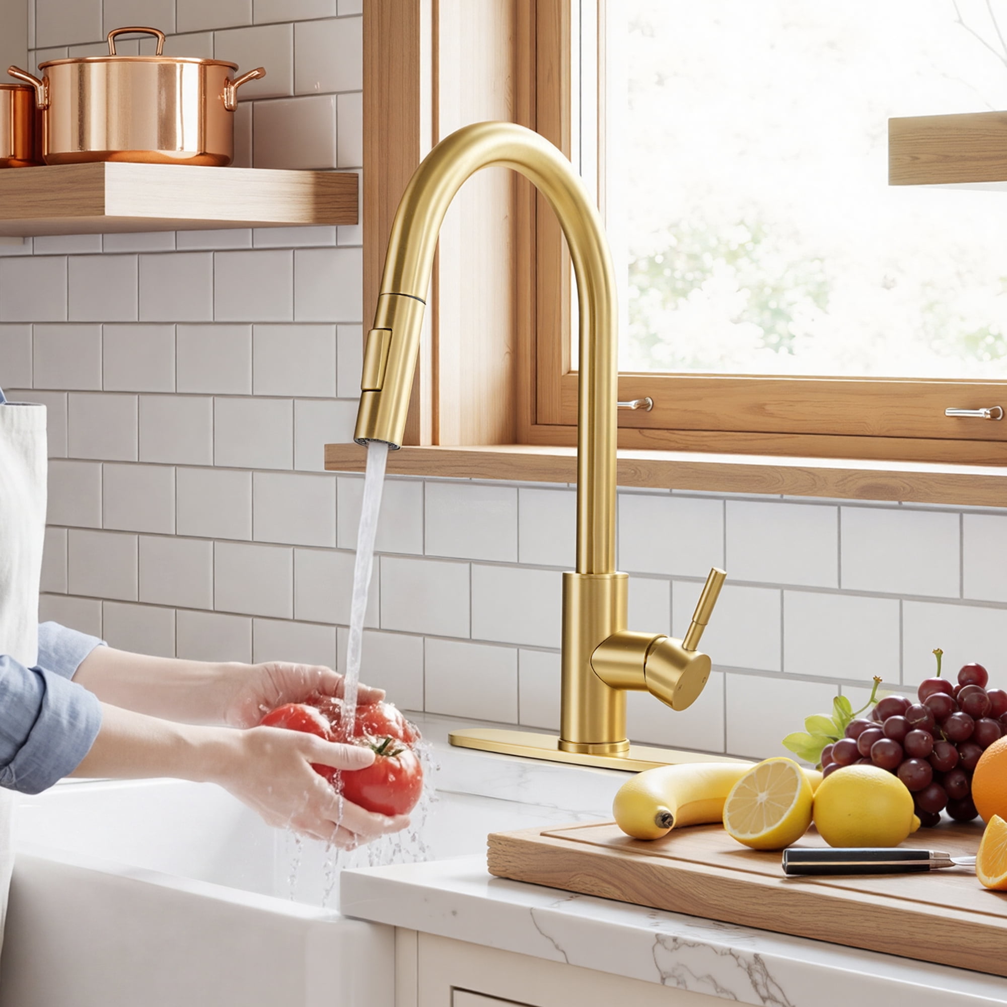 Akicon Kitchen Faucet with Pull Down Sprayer, Dual-Function Single Handle Kitchen Sink Faucets, 304 Stainless Steel with Deck Plate, Fits 1 or 3-Hole Sinks, Brushed Gold