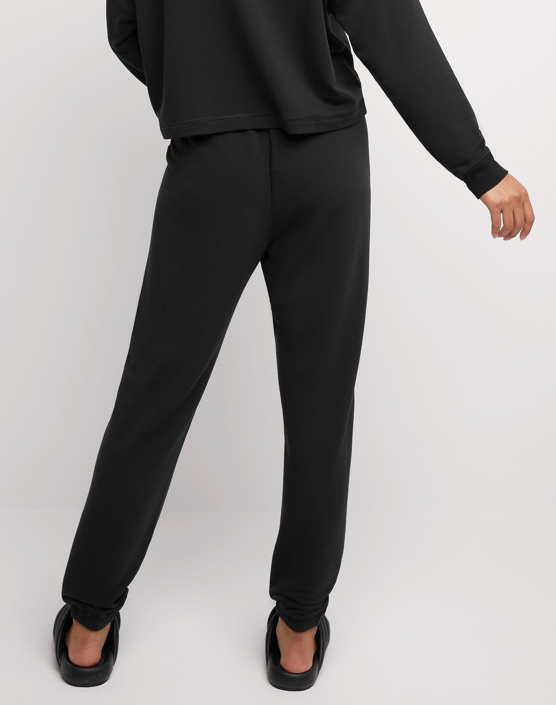 Hanes Womens Originals Fleece Palazzo Pants, Soft Brushed Flare Leg Sweatpants, 28.5, Plus Sizes
