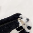 thumbnail image 4 of Vintage mujer hombro axila bolsa Animal patrón felpa portátil Mini monederos, 4 of 9