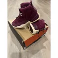 thumbnail image 1 of Size 11.5 - A i r-Jor-dan 12 Retro Bordeaux, 1 of 4
