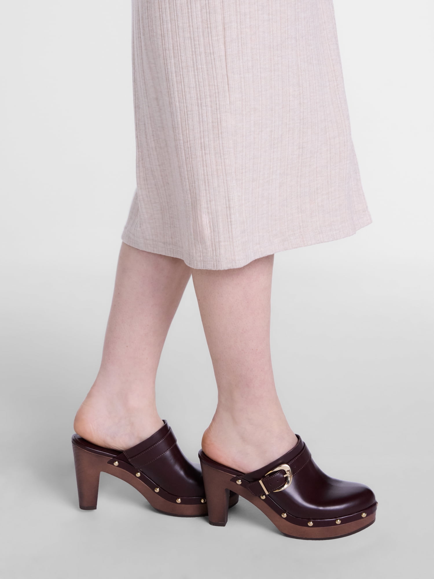 Scenario Women's Heeled Clogs