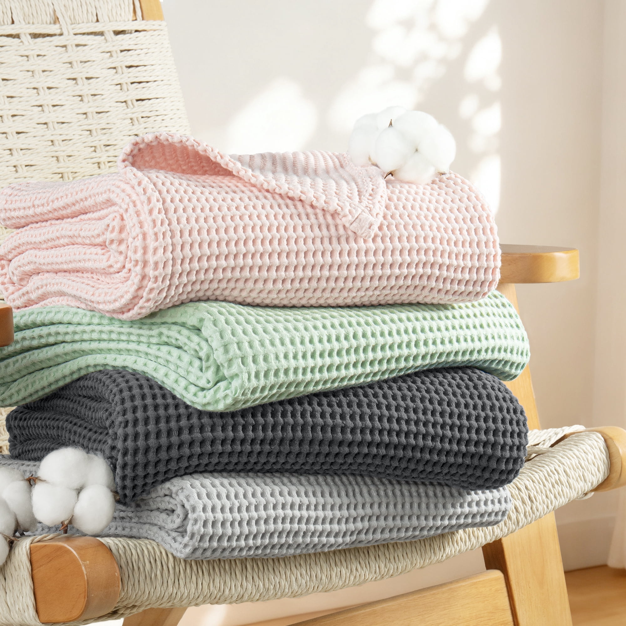 Exclusivo Mezcla 100% Cotton Waffle Blanket Queen Size for Bed, Lightweight and Breathable Gauze Muslin Blanket for Summer, Moisture-Wicking, Home Decor, 90"x90", Dark Grey