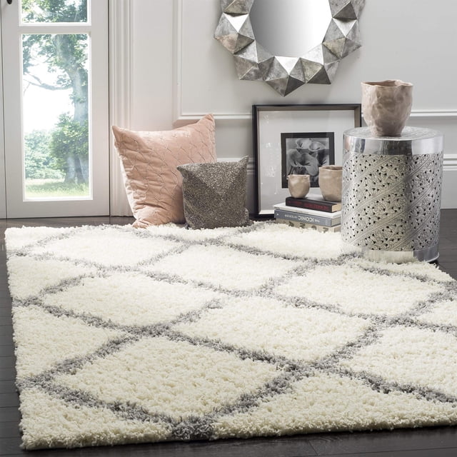 Hawthorne Collection Modern White Ivory Shag Rug