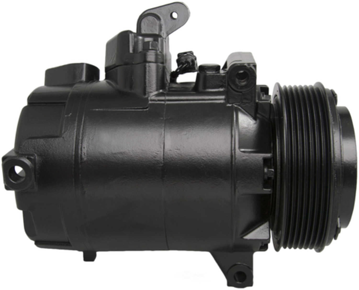 Four Seasons A/C Compressor P/N:67682 Fits select: 2009-2013 INFINITI G37, 2014-2017 INFINITI QX50