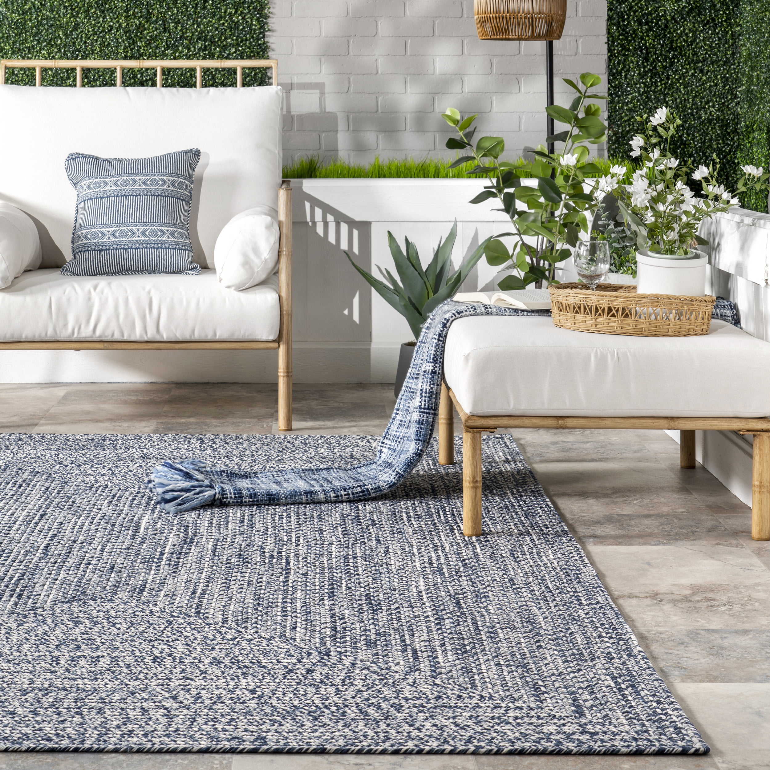 nuLOOM Wynn Braided Indoor/Outdoor Area Rug, 12' x 18', Light Blue