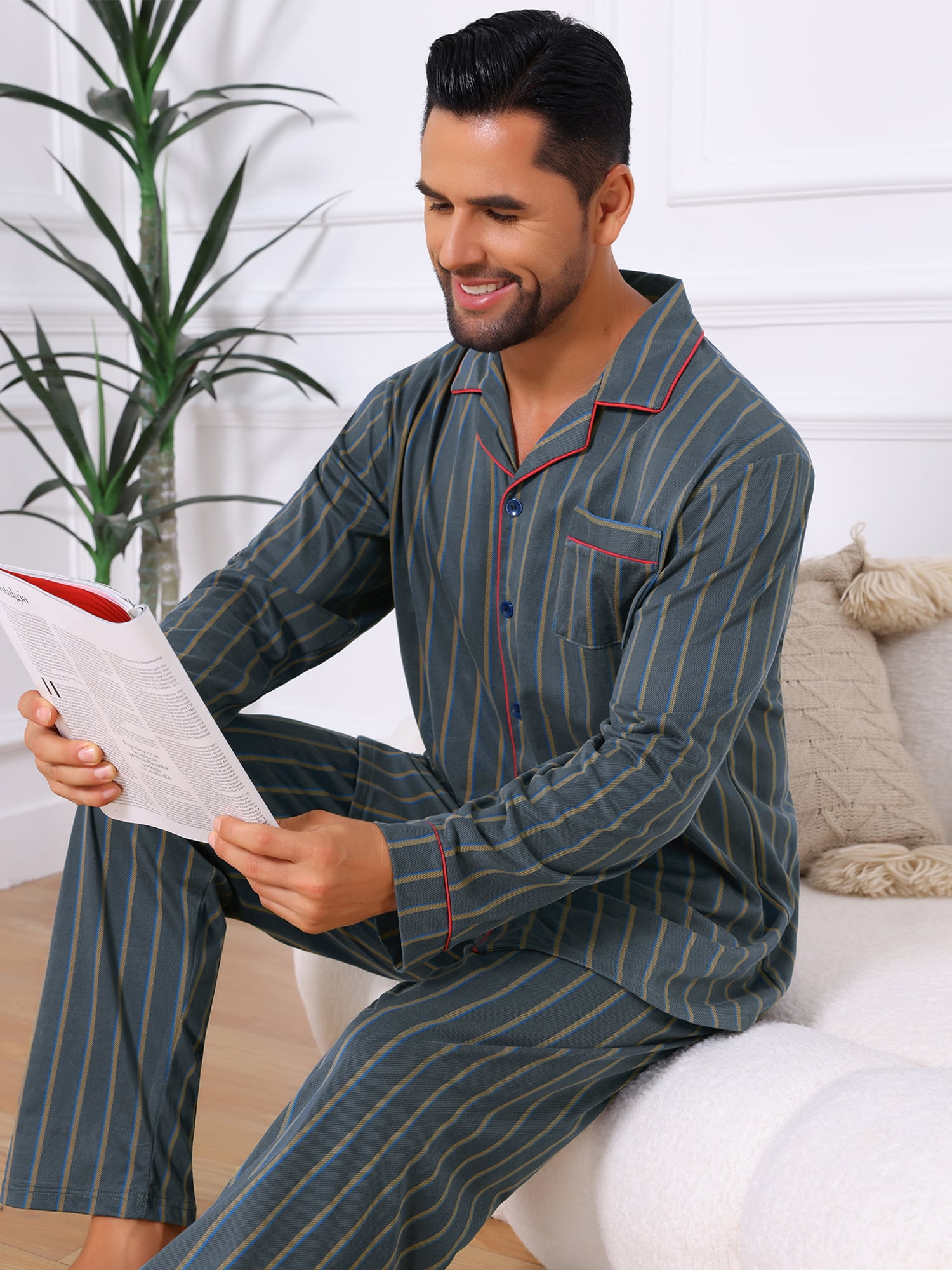 DARING DIVA Men's 2-Piece Long Sleeve Button Down Pocket Pajamas Set S Dark Blue