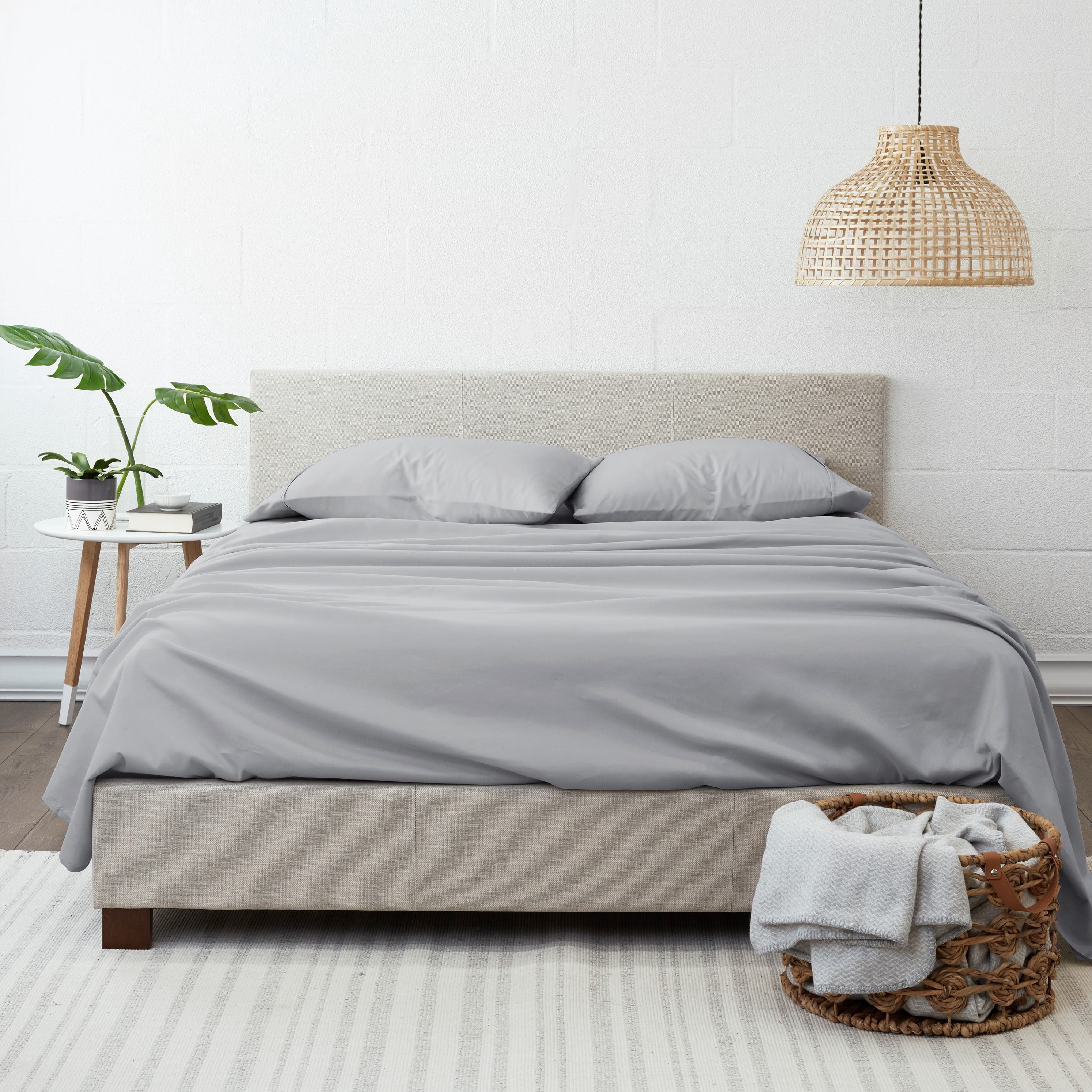 Noble Linens 4 Piece Solid Microfiber Bed Sheet Set, Light Gray, King