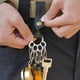 thumbnail image 1 of Llavero para exteriores,Organizador de llaves de fácil acceso con clip para llavero,Accesorios universales para llaveros de cuero PU,Diseño de garra de gato para hombre y mujer en acero, 1 of 8