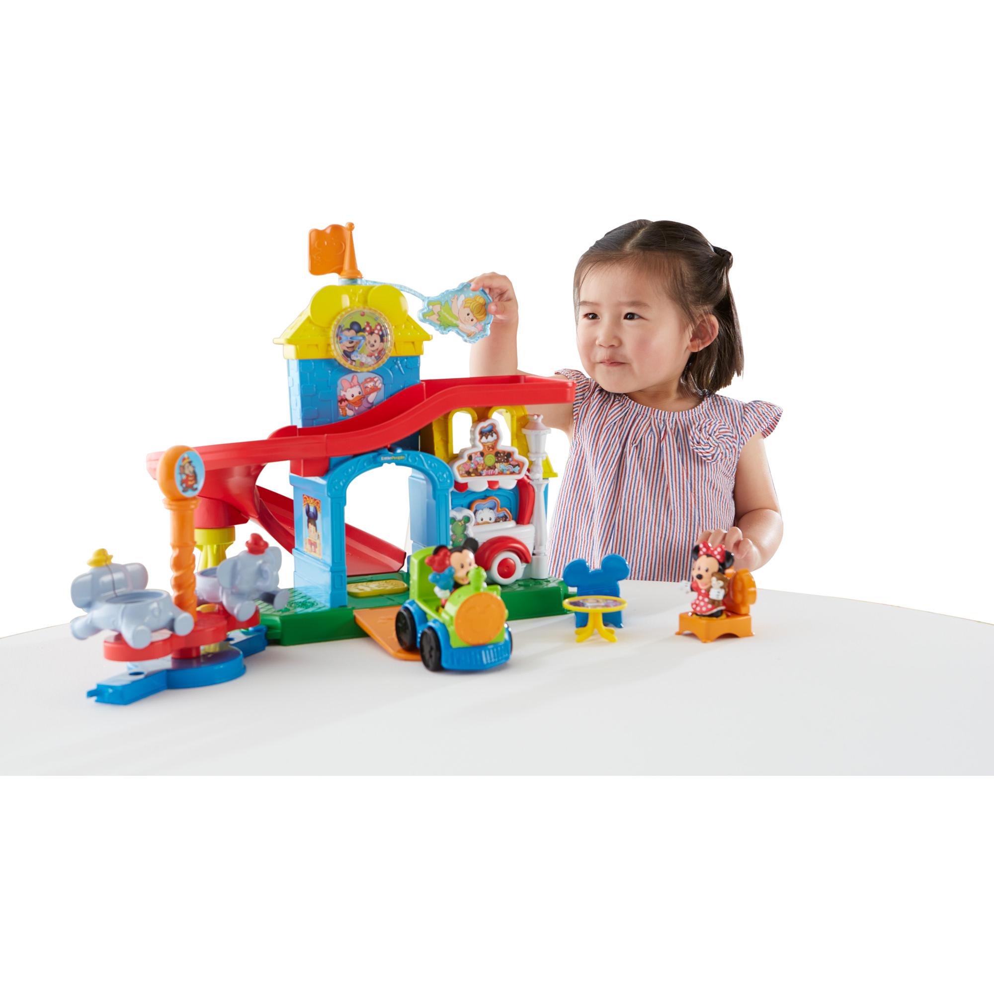 little people day at disney