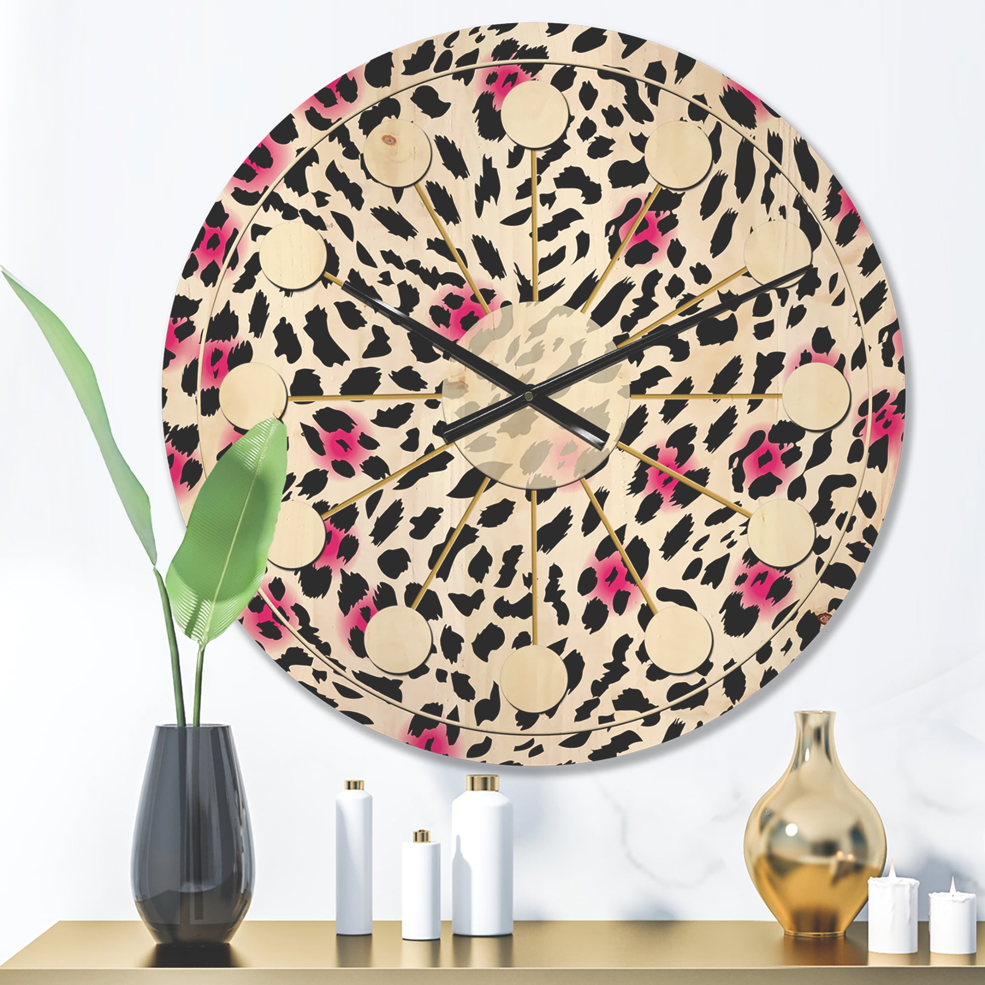 Designart 'Glam Leopard Retro Pattern' Mid-Century Modern Wood Wall Clock