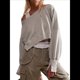 thumbnail image 1 of Sudadera Corta para Mujer, Cuello Redondo, Larga, Talla Grande, Otoño-Invierno 2025, Estilo Jersey Holgado. Gris XL, 1 of 10