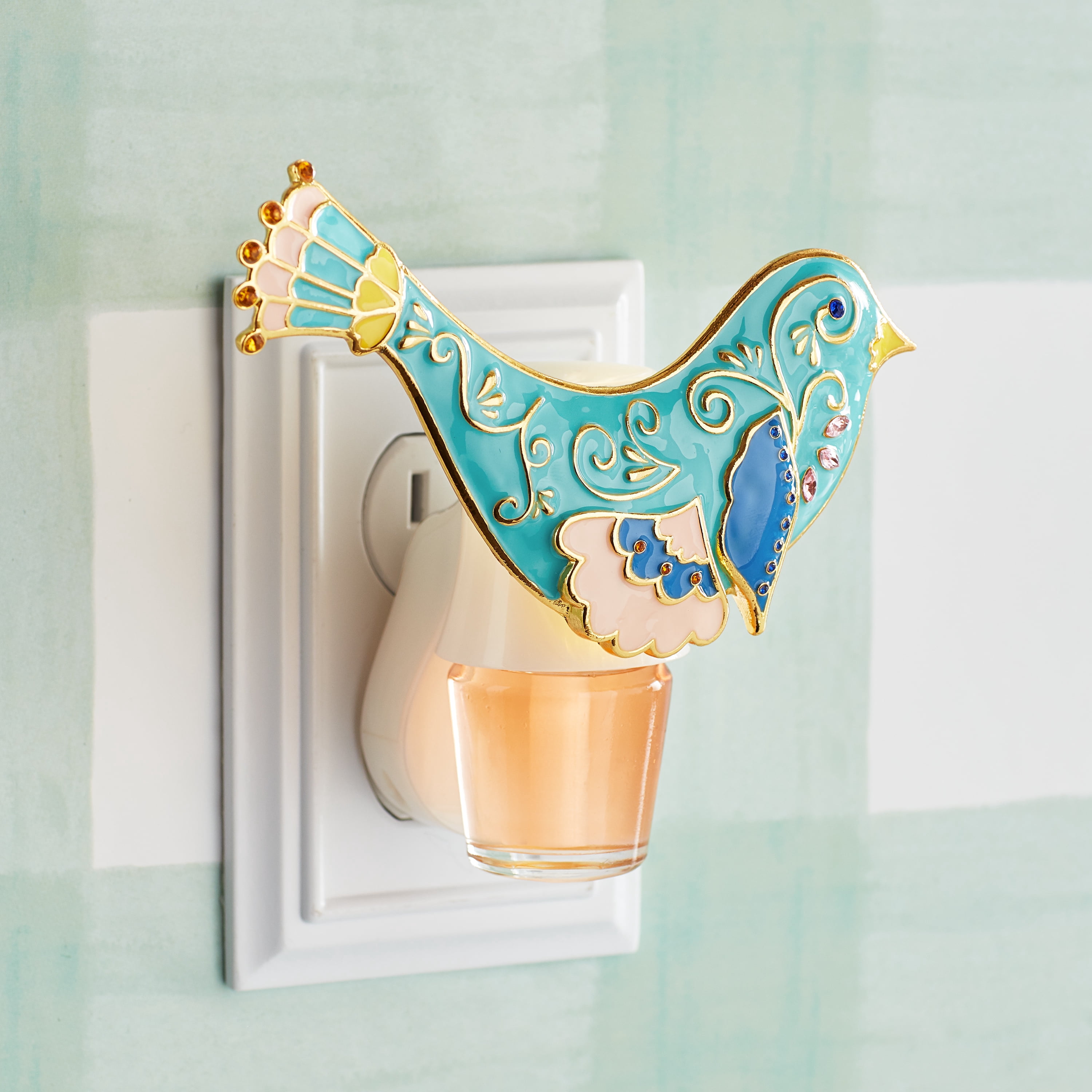 The Pioneer Woman Mazie Plug-In Fragrance Oil Diffuser