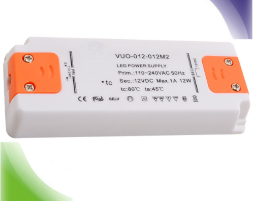 Transformateur LED CPROSP 12V 30W IP68 - Étanche Pour Extérieur Et Piscine - Prise Intégrée