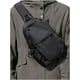thumbnail image 1 of Mochila bandolera negra pequeña para hombre y mujer, color negro, tamaño mediano, estilo moderno., 1 of 4