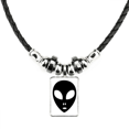 thumbnail image 1 of universo monstruo alienígena cabeza retrato collar a mano colgante de cuerda de cuero Unbranded M, 1 of 3