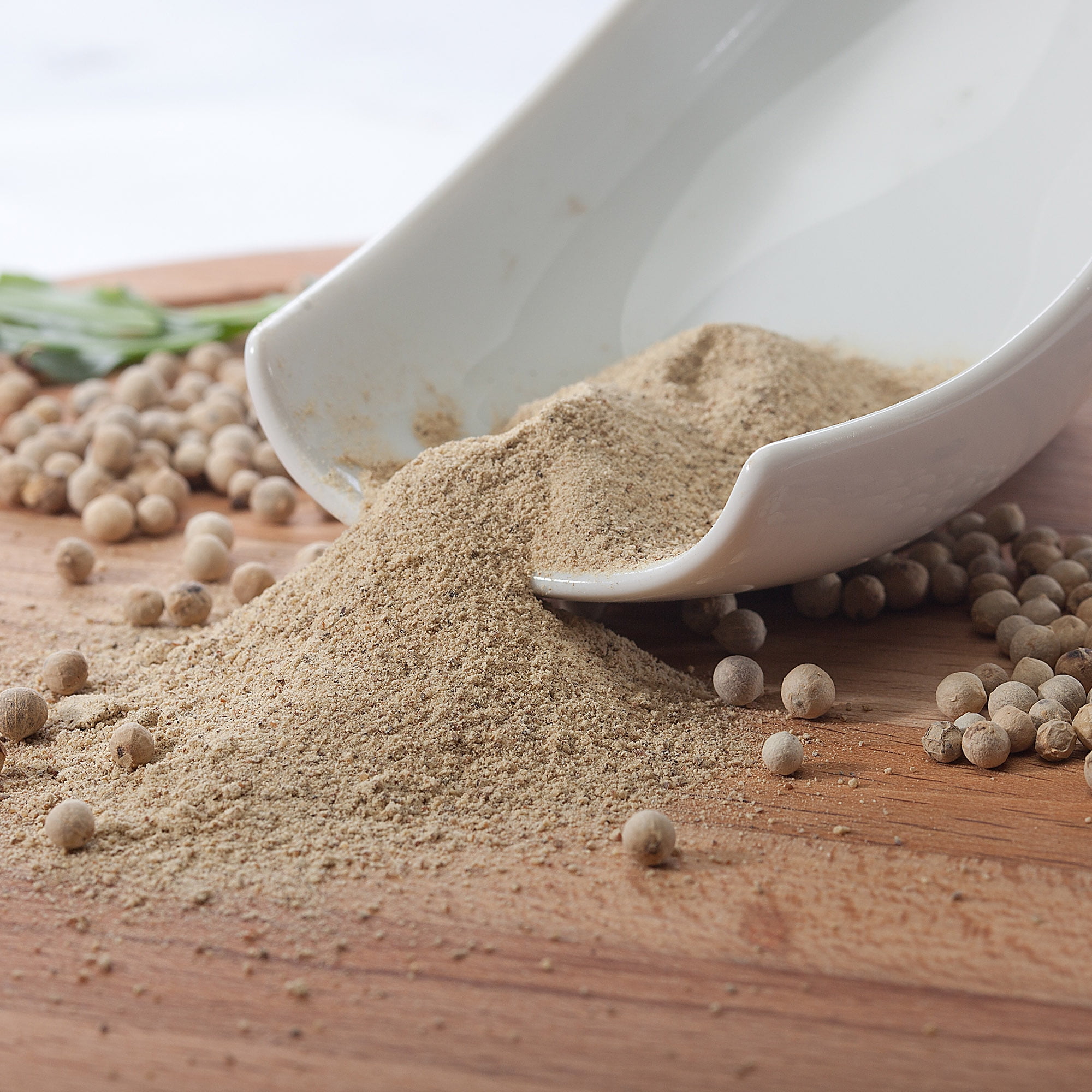 The Spice Lab Ground White Pepper - Kosher Gluten-Free Non-GMO All Natural Spice - 1 lb Resealable Bag - 5194
