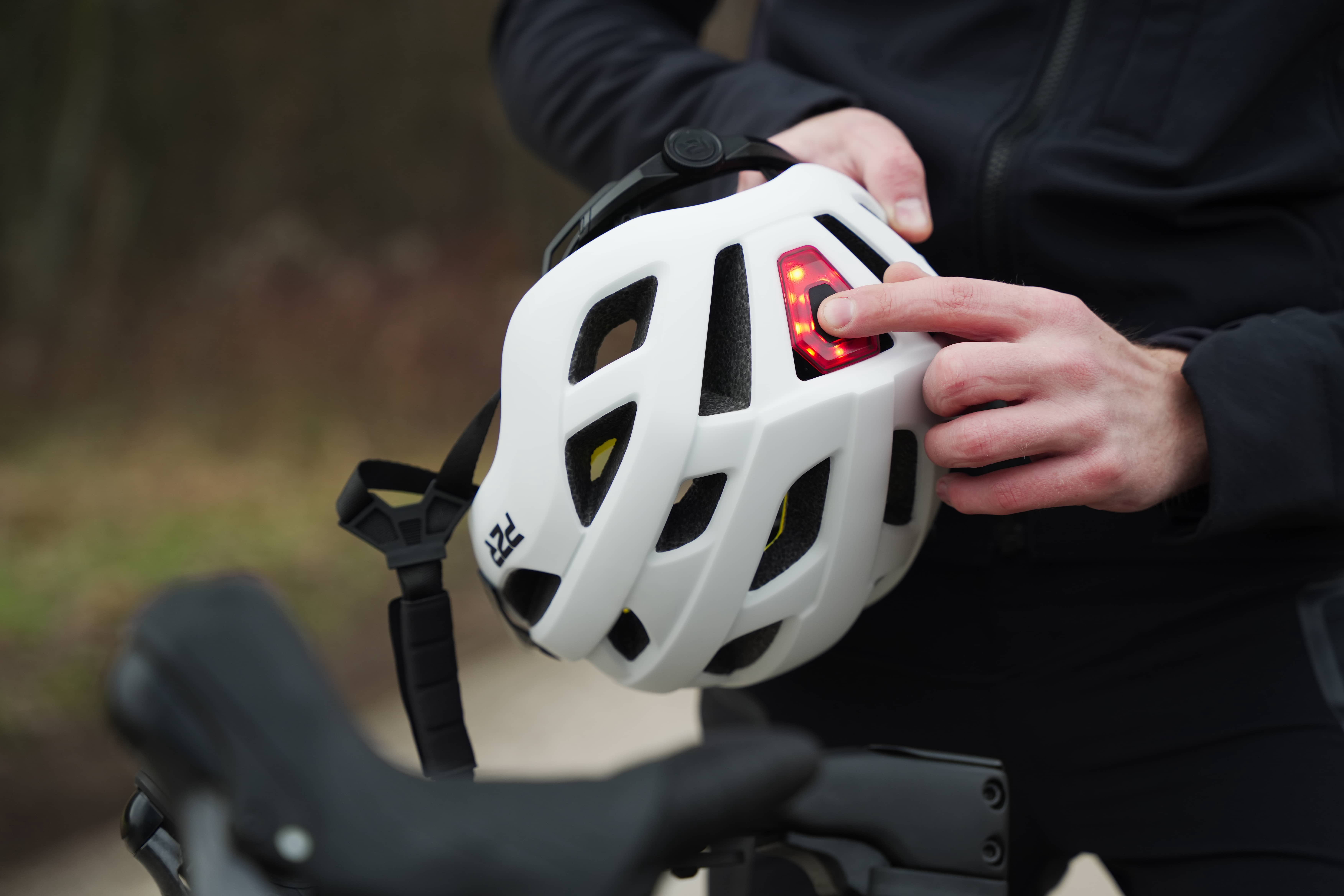 P2R Adult Road Bike Helmet with MIPS & USB Rear LED Light, White (52-55CM)