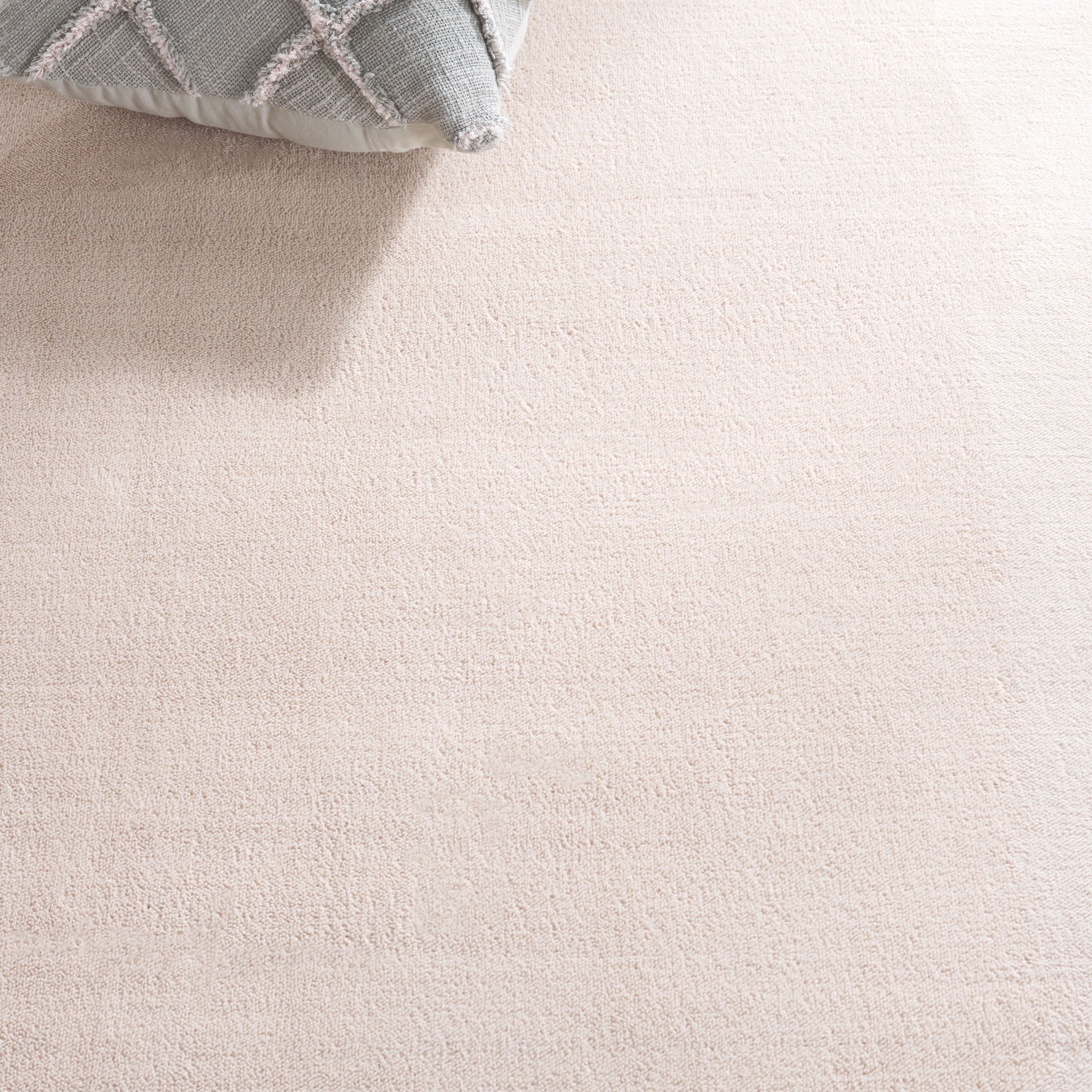 SAFAVIEH Loft Kalya Solid Machine Washable Runner Rug, Beige, 2'3" x 6'