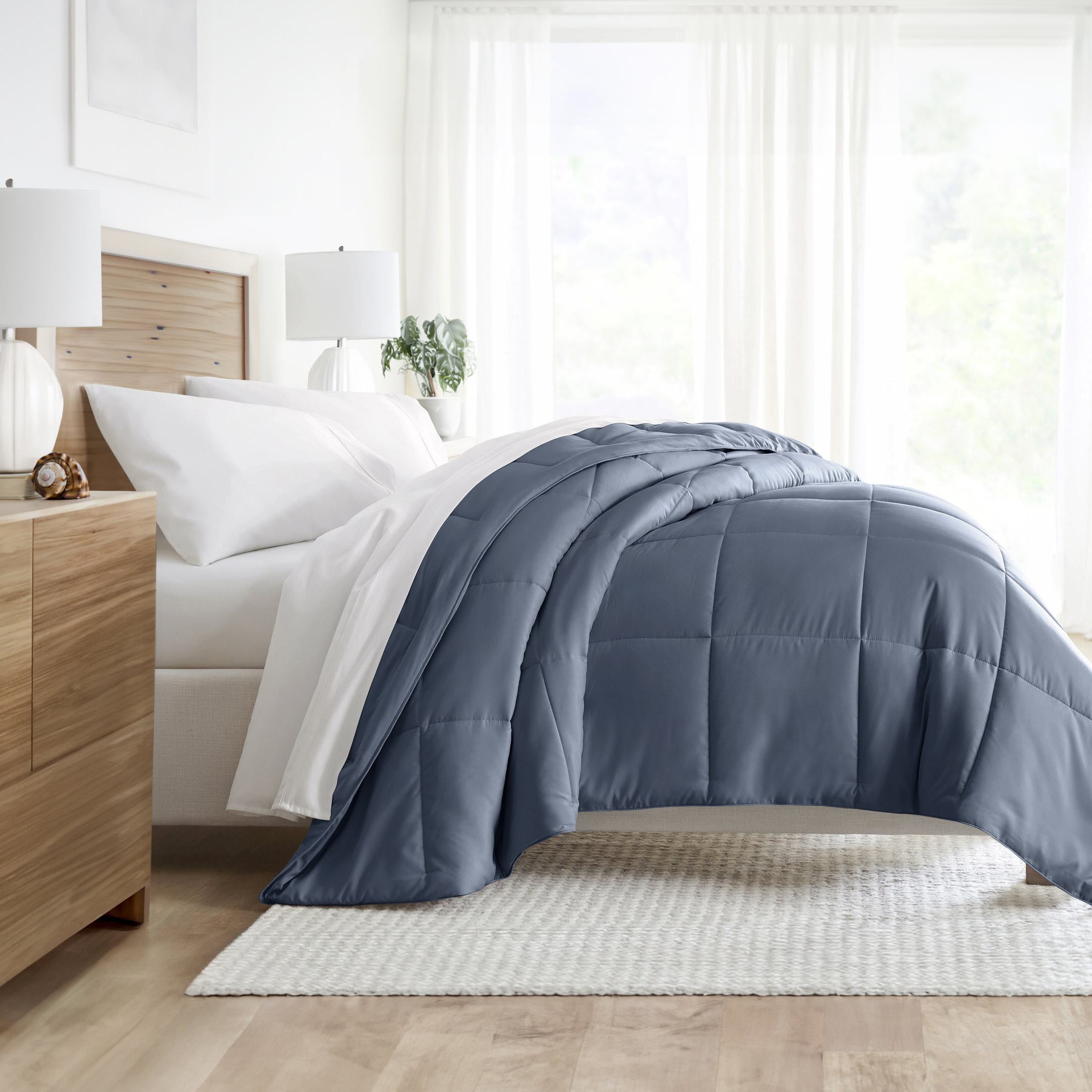 Noble Linens Stone All Season Lightweight Down-Alternative Solid Comforter, Full/Queen