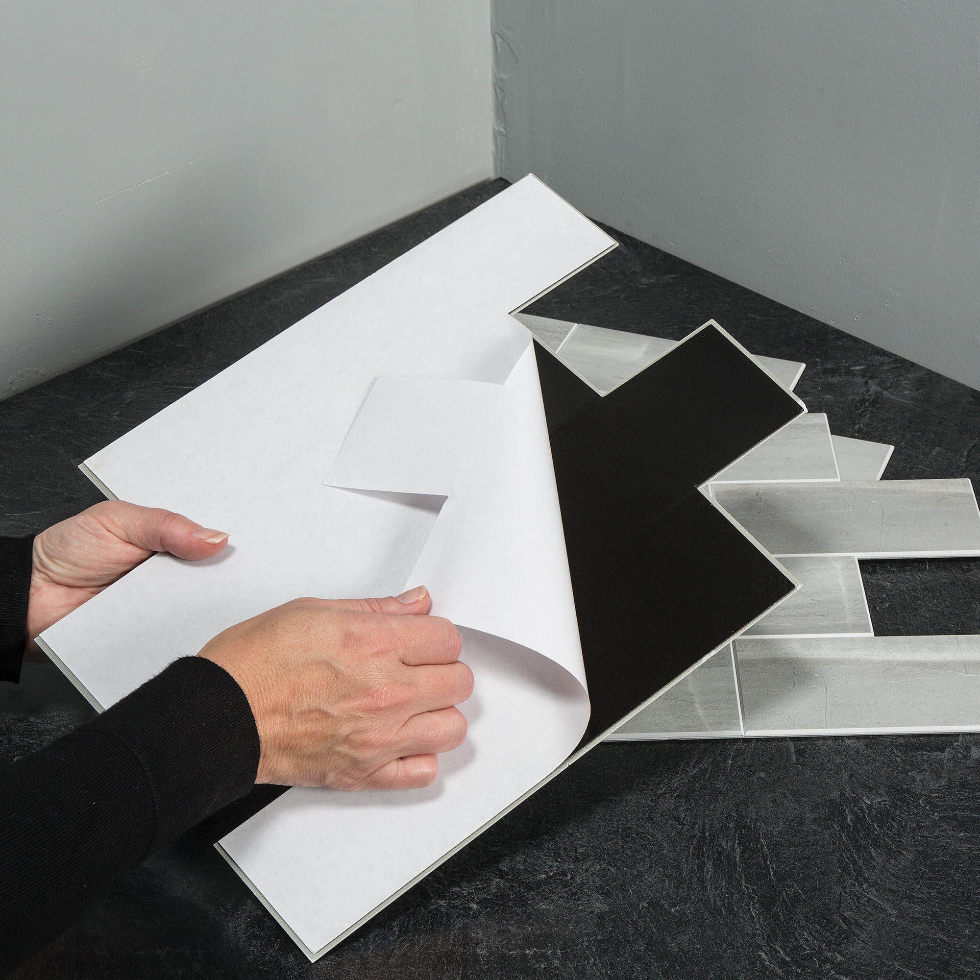 Aspect Collage 14.9in x 11.75in Peel and Stick Backsplash in Gray Subway 15 Sq Ft Kit