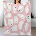 thumbnail image 2 of Bonitas mantas de forro polar con diseño de fantasma de Halloween, color rosa Boo, suave y acogedora manta de franela para adultos, lavable, ligera y difusa, regalo para niñas y niños de 50 x 60, 2 of 7