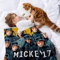 thumbnail image 2 of Mickey 17 anti-pilling, suave, ligera, esponjosa y acogedora de lujo para hogar y cocina – Perfecta para niños y adultos, 100 x 150 cm, 2 of 6