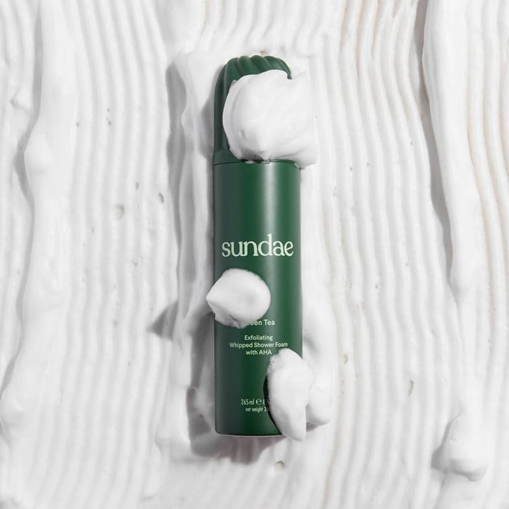 sundae Exfoliating Green Tea Whipped Shower Foam with AHA for All