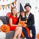 thumbnail image 3 of Bewildely Suministros de fiesta para decoración de Halloween, globos con temática naranja, accesorios para escenario, globos de látex de Kits de decoración para fiestas 5 piezas (1 paquete), 3 of 6