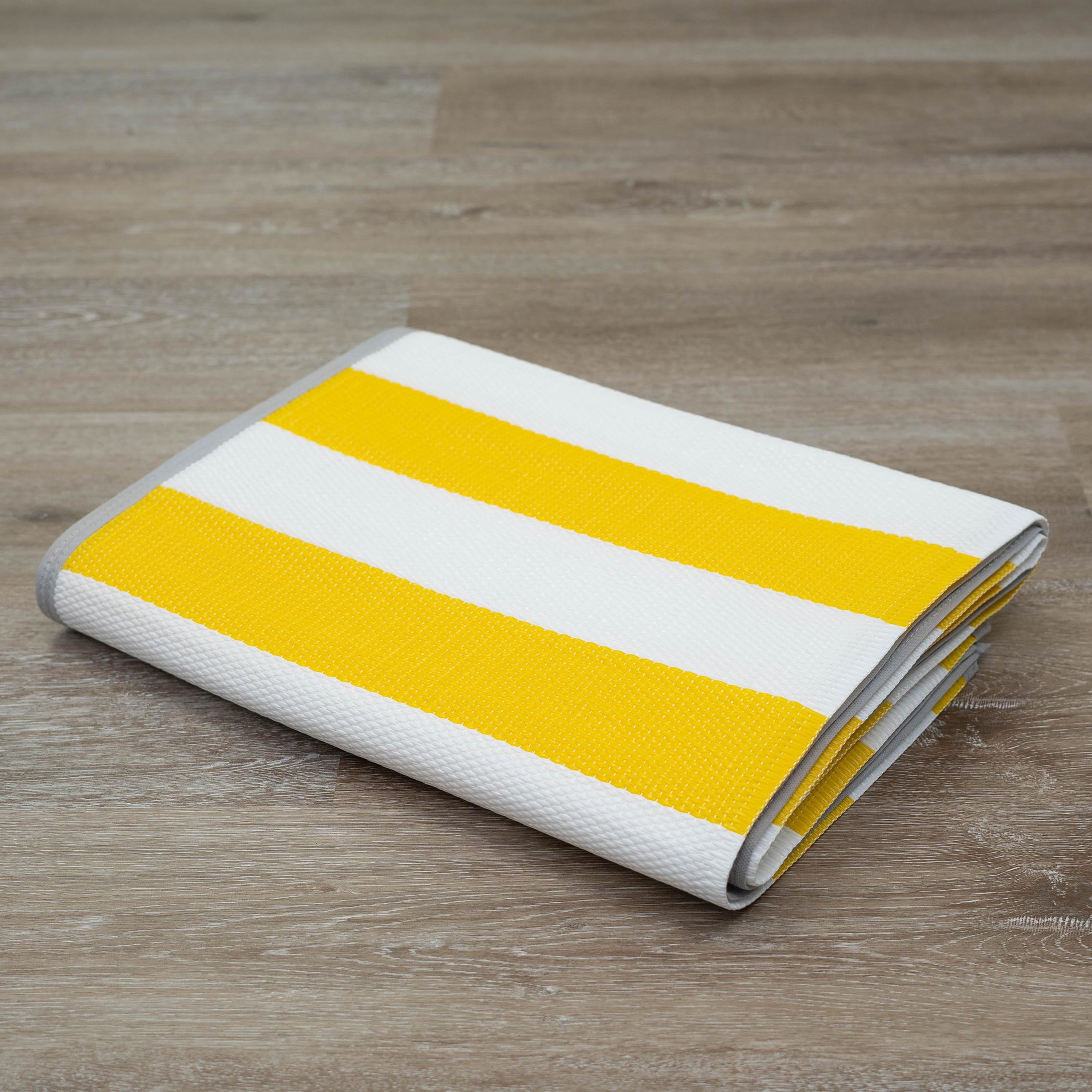 Luna Contemporary Stripe Yellow and White Polypropylene Reversible Plastic Straw Outdoor Area Rug, 5' x 6'11'' Rectangle