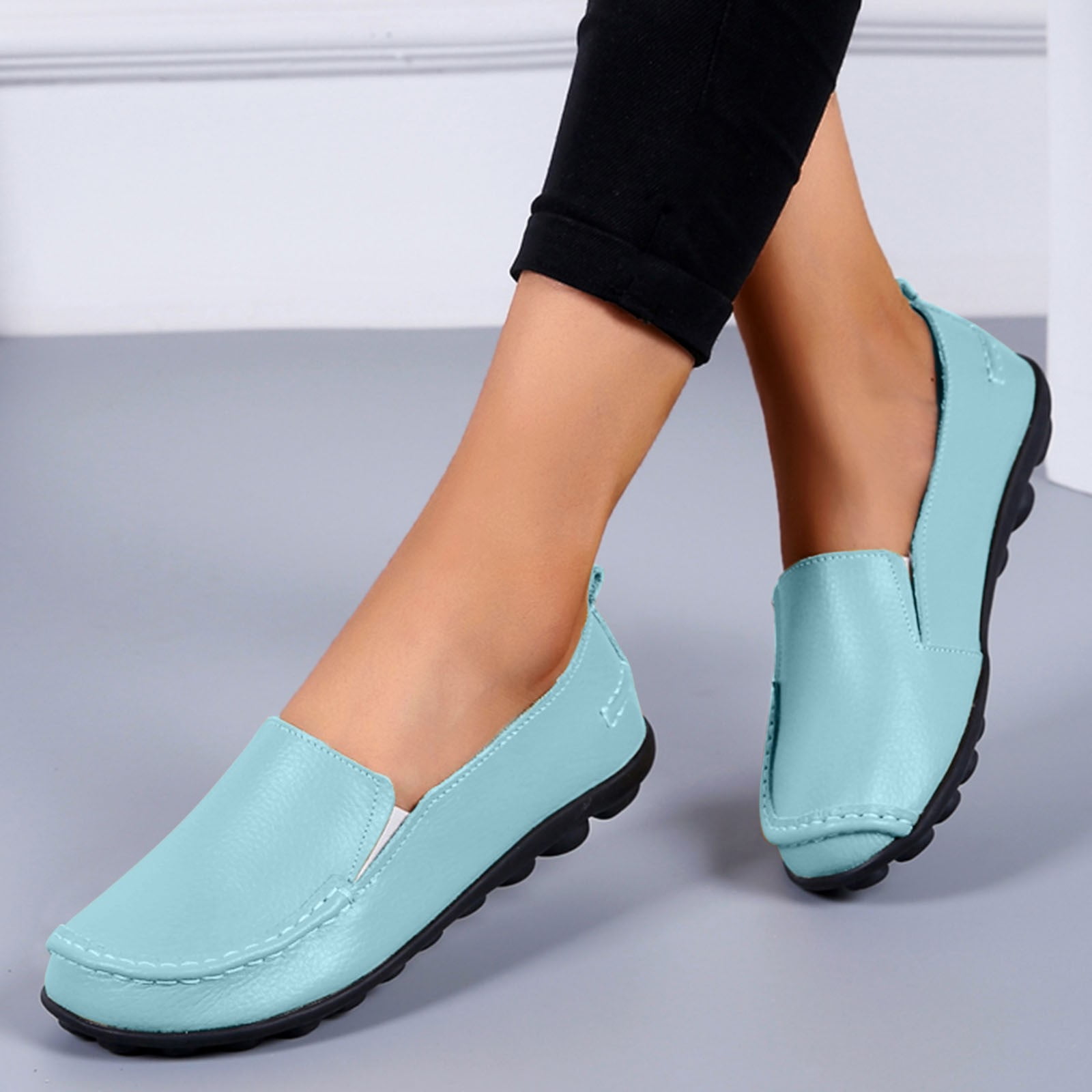 Dakaela Women's Leather Loafers Comfortable Casual Moccasins Soft Walking Driving Slip on Flat Shoes