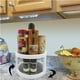 thumbnail image 3 of Innovador organizador giratorio de dos niveles para gabinetes y cocinas, solución de almacenamiento que ahorra espacio con superficie antideslizante y rotación de 360° para uso multifuncional, 3 of 7