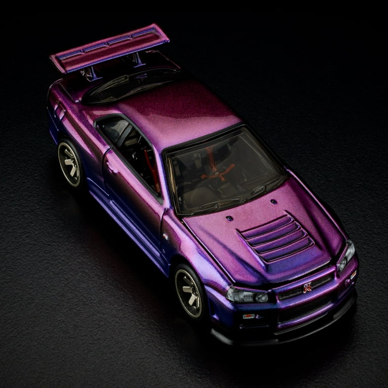NEW RARE Hot Wheels Premium Nissan Skyline GT-R Garage