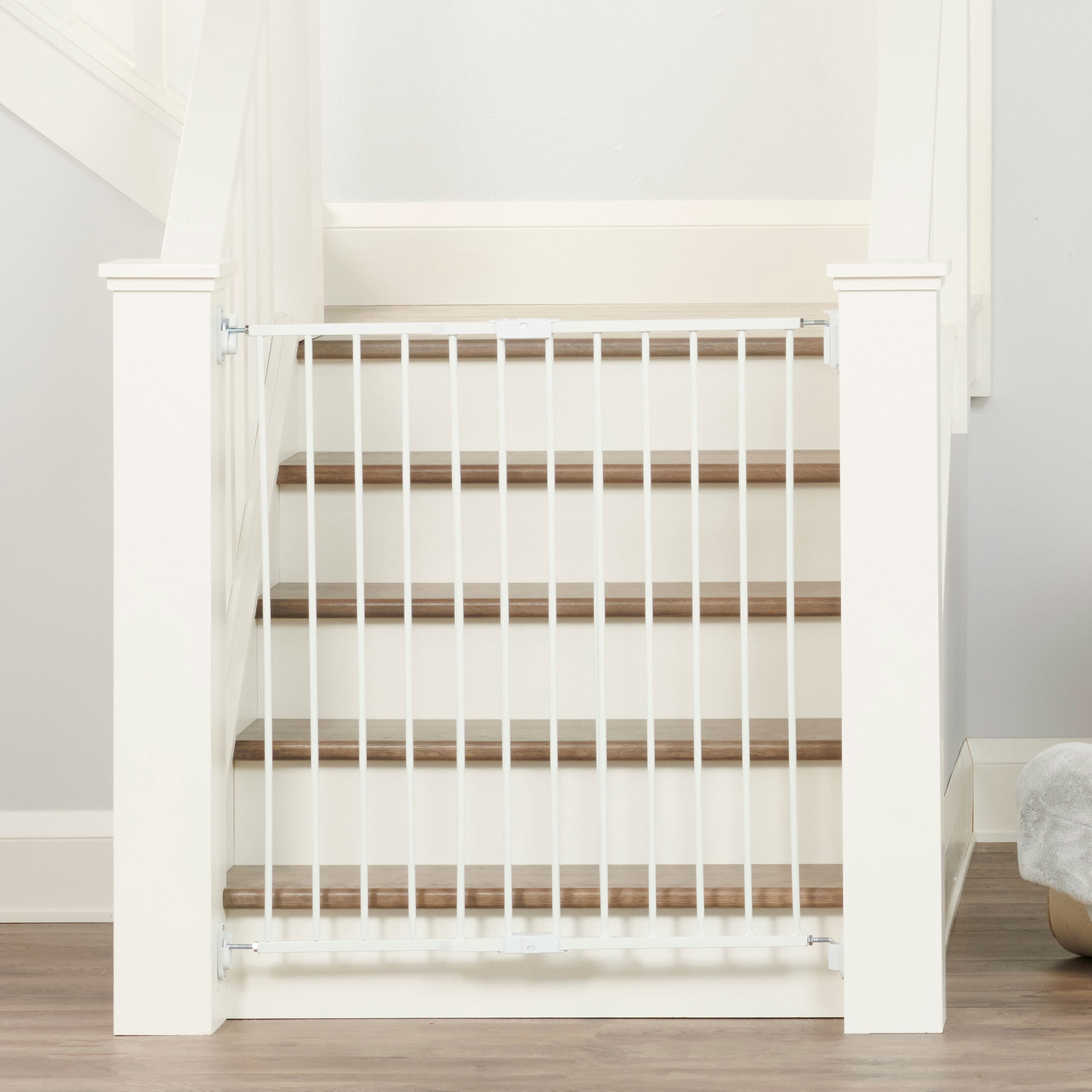 Regalo 2-in-1 Extra Tall Easy Swing Stairway and Hallway Walk Through Baby Gate, White, 38 Inch