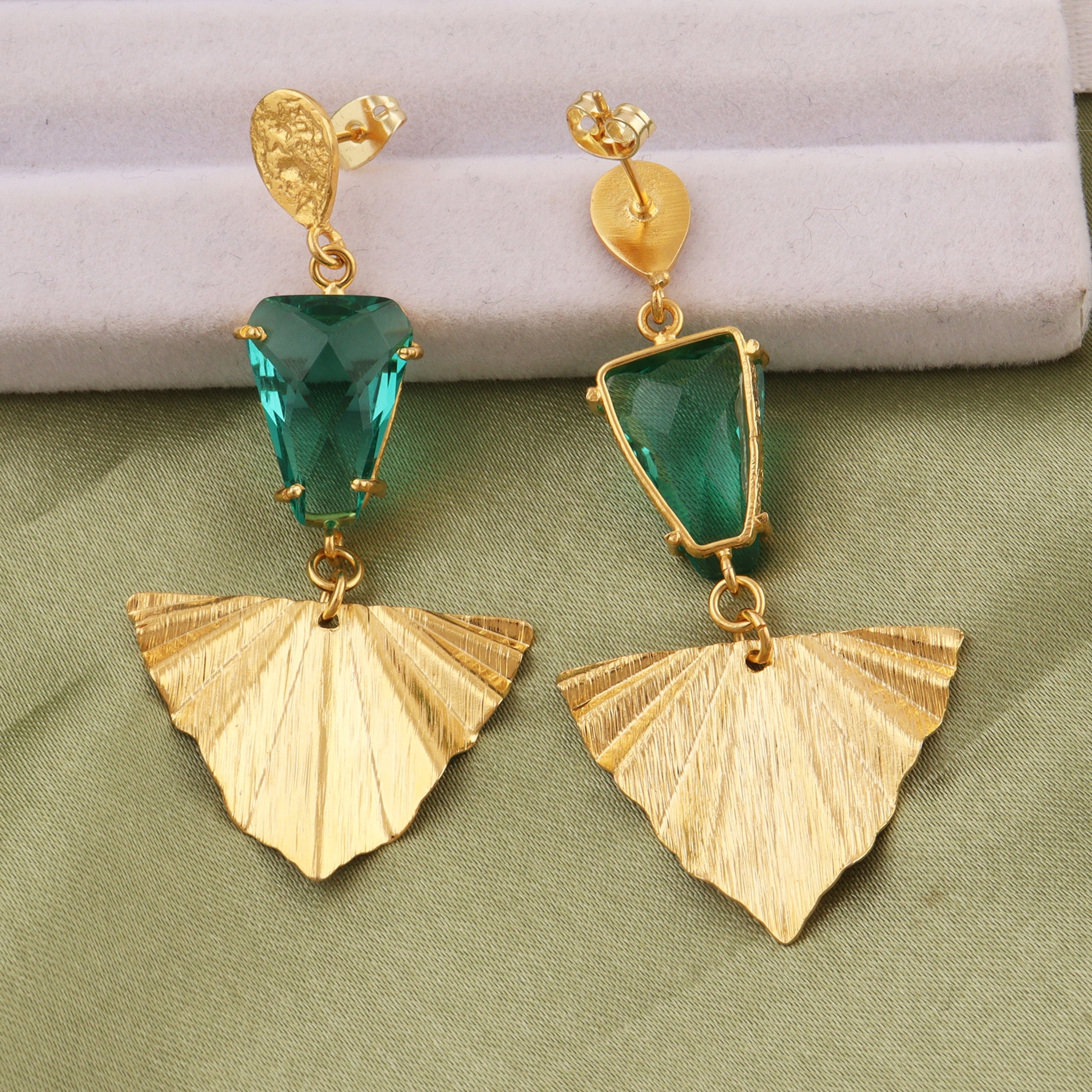 Zeva Jewels Apatite Quartz Gemstone Drop & Dangle 18k Gold Plated Brass Prong Setting Screw Back Earring