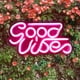 thumbnail image 4 of Letreros de neón "Goodvibes" Decoración de pared Letrero de neón iluminado Lámpara de noche alimentada por USB Neón Rosado, 4 of 6