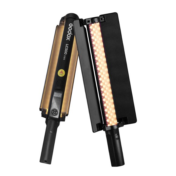 Riwcyla LC500 20W Handheld Photography Lamp Portable LED Light LED Wand 2470mAh Battery Built in CRI≥95 2500K,8500K Dimmable 11 FX Effects Support Wireless Remote Control with Barndoor Grip Handle
