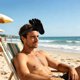 thumbnail image 1 of Visera con forma de pie – Divertida diadema protectora para pies descalzos para fiestas de verano en la playa., 1 of 6