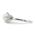 thumbnail image 3 of 14K White Gold 5.5mm Freshwater Cultured Pearl A Diamond Ring Size 6, 3 of 7