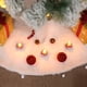 thumbnail image 2 of Falda de árbol de Navidad de felpa blanca pura, grande, 122 cm, decoración de árbol de Navidad, cubierta de árbol de piel artificial blanca, decoración de árbol de Navidad para la temporada navideña, 2 of 5
