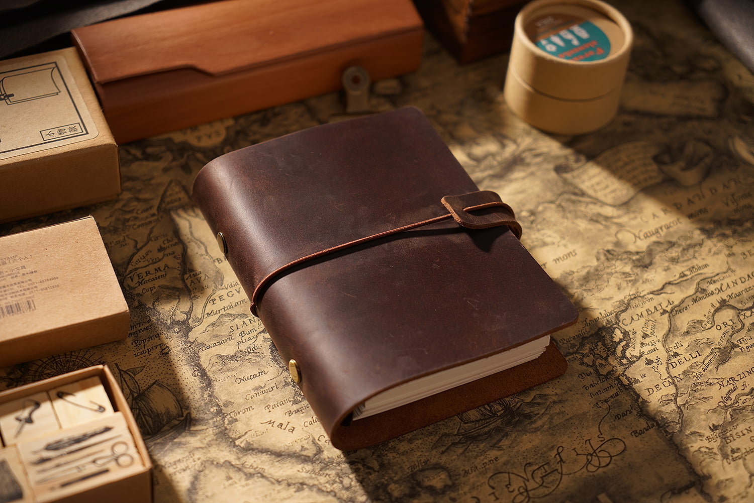 KISSKI·H Olvido Leather A5 Travelers Notebook with Wrap Strap, 6 Ring Binder Journal Writing with Lined, Refillable Diary Planner Organizer for Women, for Business Gift/Personal Diary, Dark Brown