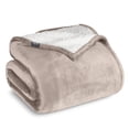 thumbnail image 1 of Manta de Cama Bare Home Sherpa Reversible Liviana Tamaño King Color Piedra, 1 of 6