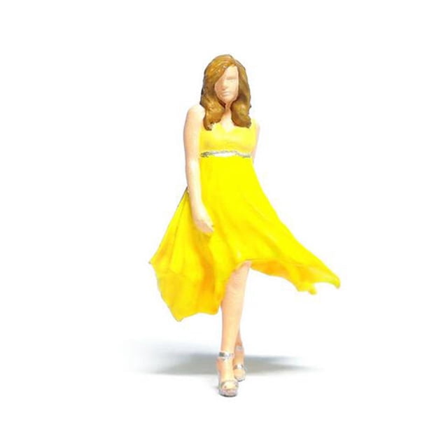 Figuras de niñas en miniatura 1:64, colección sin pintar, adorno de mesa de arena, figuras de acción de Diorama para decoración de escena DIY, diseño Chicas cool Hugo figura en miniatura