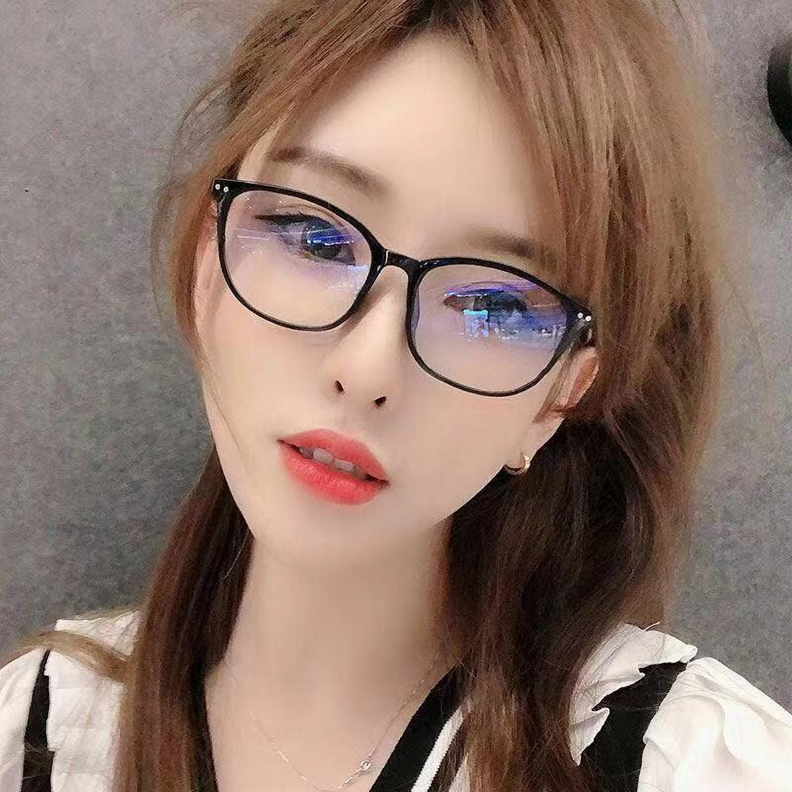 Exquisite Womens Anti-Blue Light HD Presbyopic Glasses with PC Lenses for Clear Vision