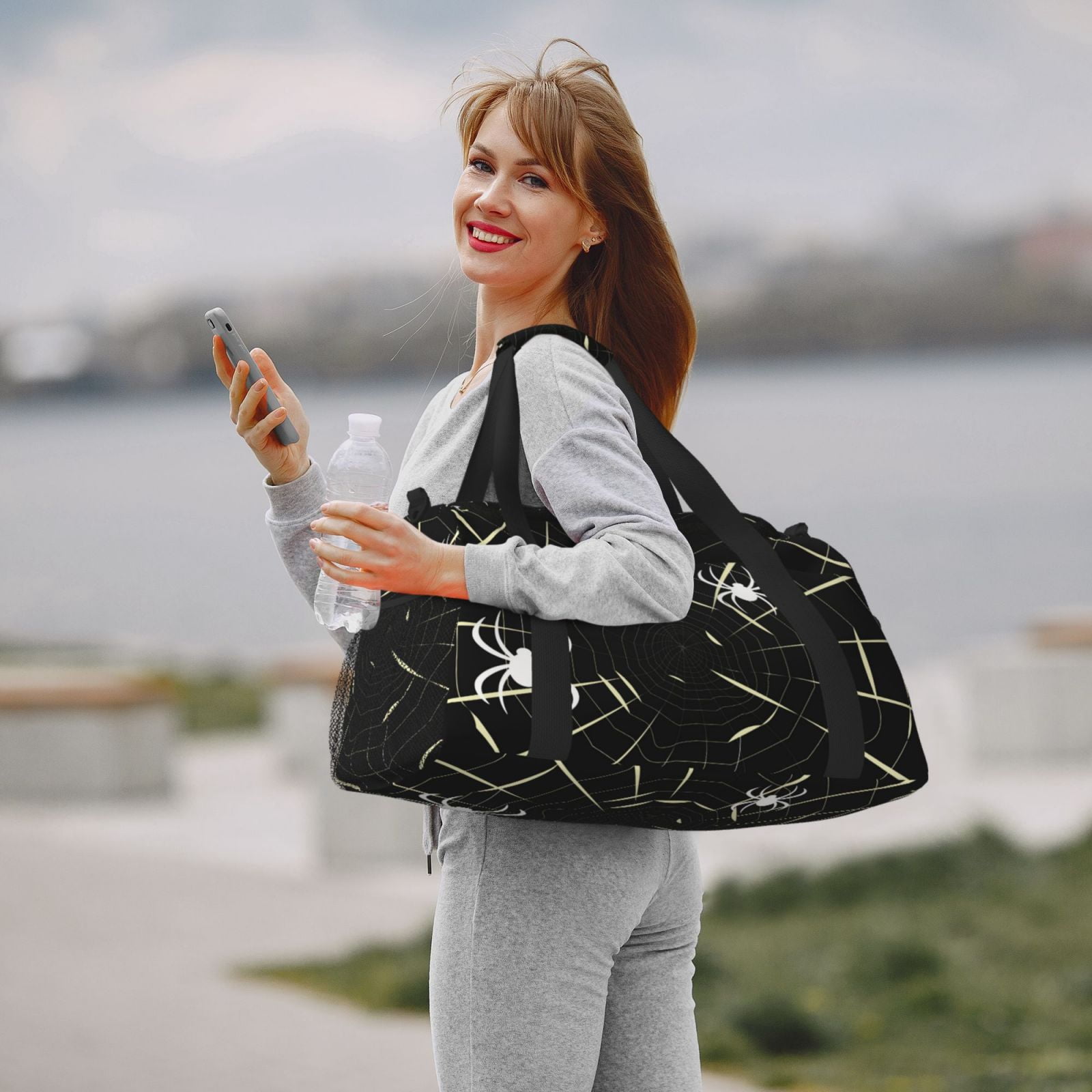 Fuzoiu Spiders On The Web Print Travel Duffle Bag,Carry On Tote Bags,Duffel Bag,Sport Gym Bag, Hospital Bag for Labor and Delivery, Overnight Bag,Luggage Bag