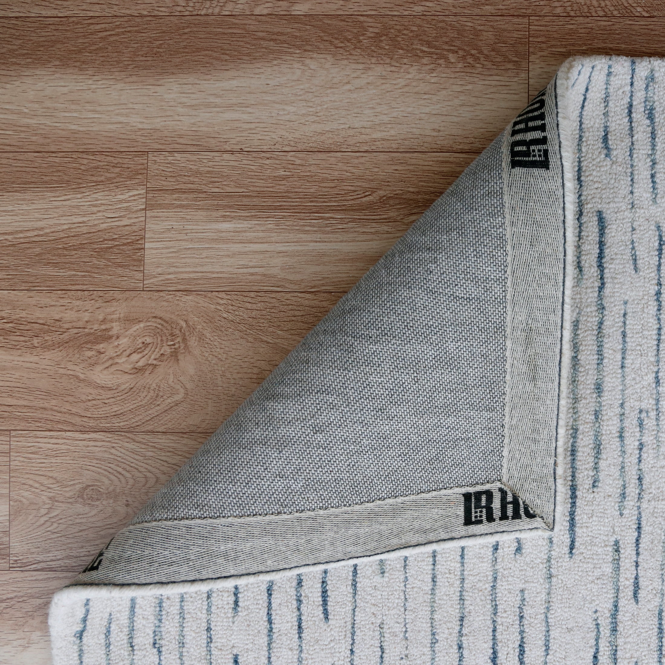LR Home Bella Serene Ivory/Blue Modern Striped Wool Area Rug, 9' x 12'