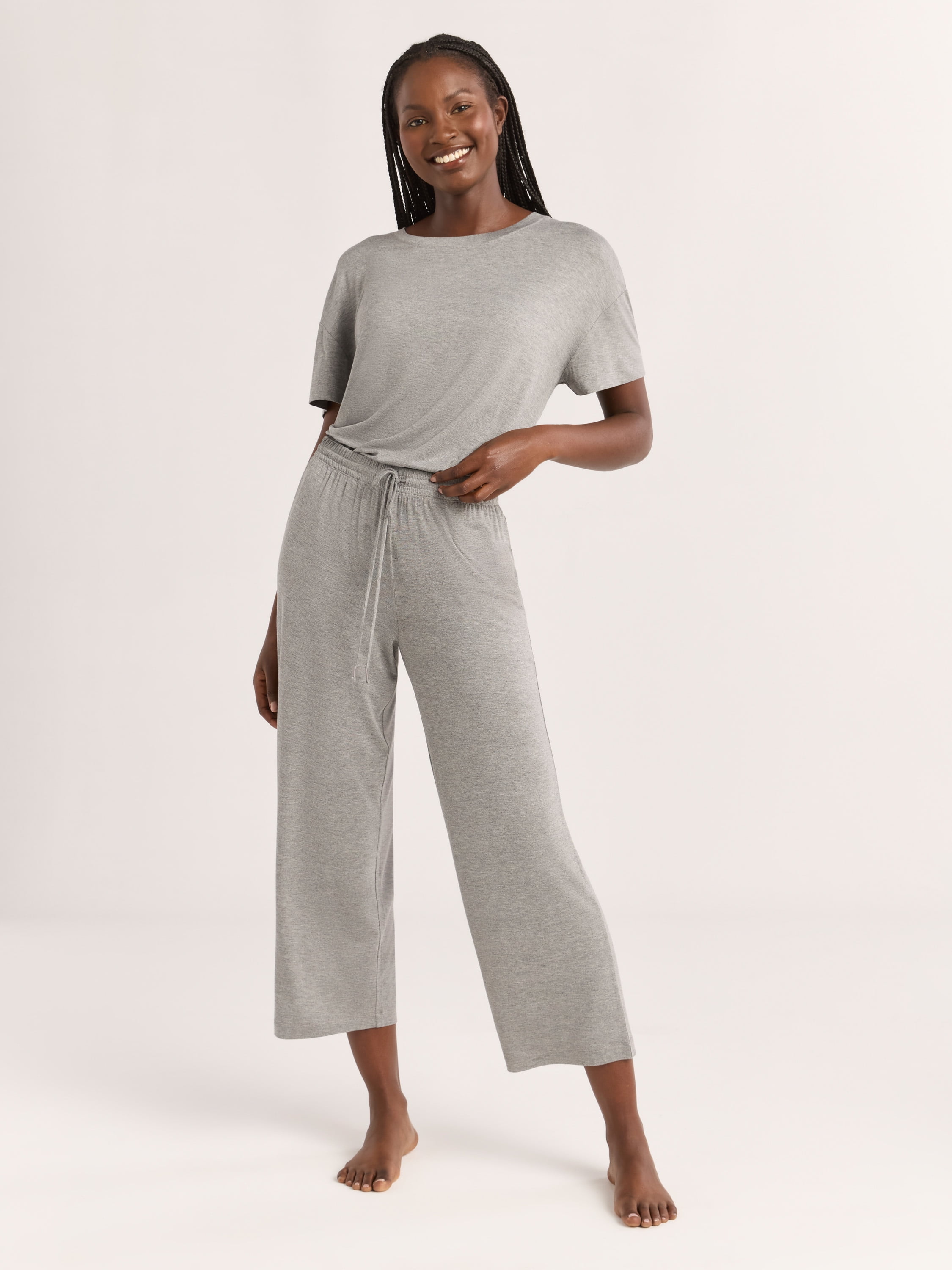 Joyspun Women’s Sleepwear Knit Cropped Pajama Pants, 25'' Inseam, Sizes S-3X