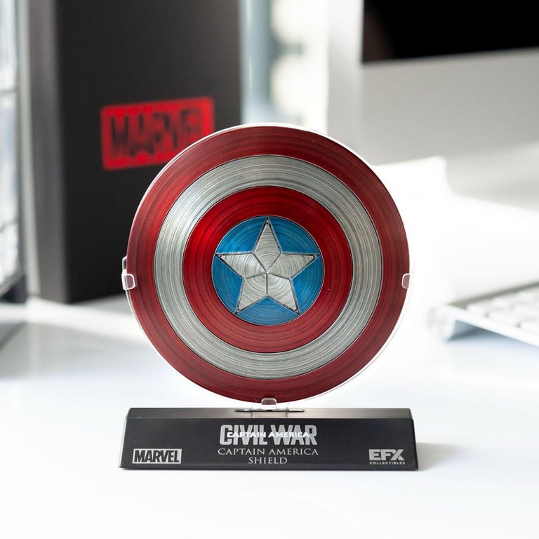 MARVEL CAPTAIN AMERICA: CIVIL WAR IRON MAN 6 INCH DIE-CAST METAL