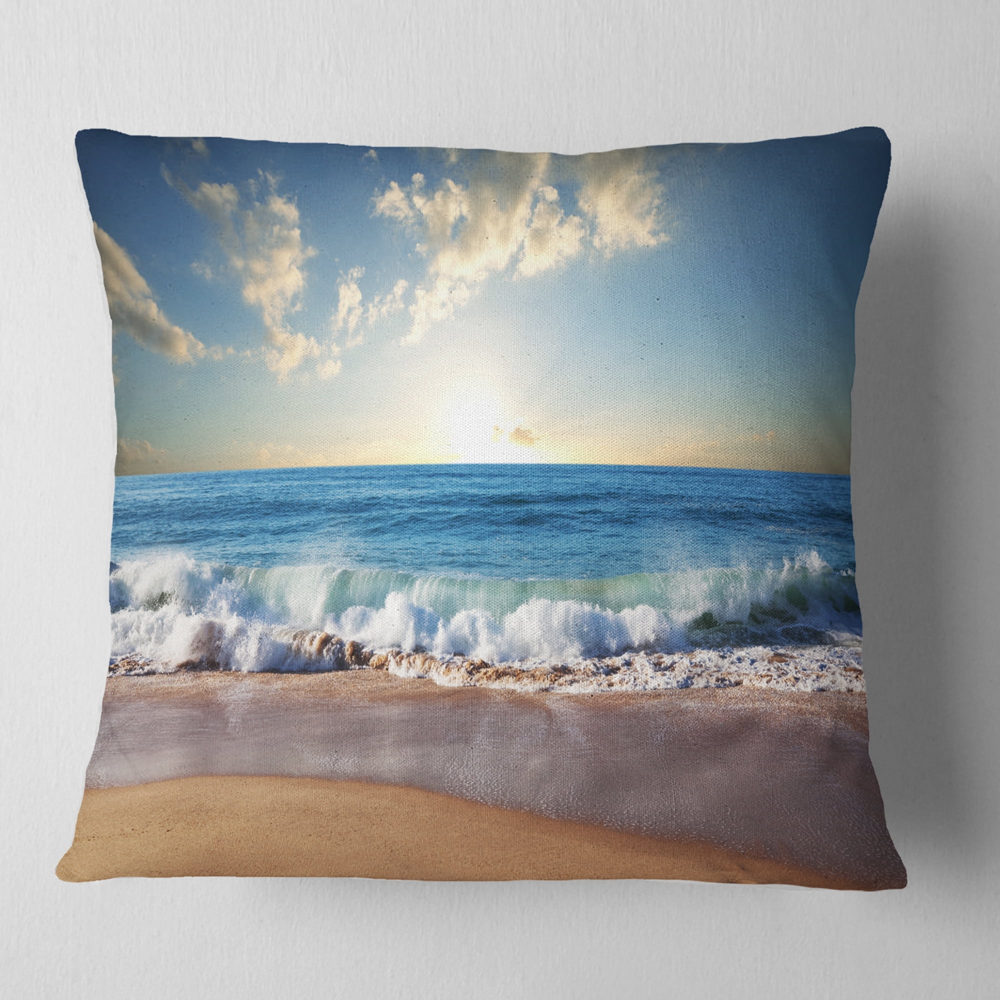 Designart Sea Sunset - Seascape Photography Throw Pillow - 18x18