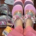 thumbnail image 4 of Sanrio Y2k Hello Kitty - Sandalias tipo chanclas suaves para playa, zapatos tipo chanclas para mujer, lindas zapatillas casuales de plataforma alta, zapatillas de verano para mujer, 4 of 5